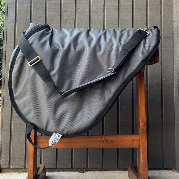 Dura-Tech® Limited Edition Extreme Horsemen English Saddle Case - Picture 1 of 6